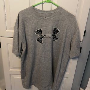 Under Armour Heat Gear shirt